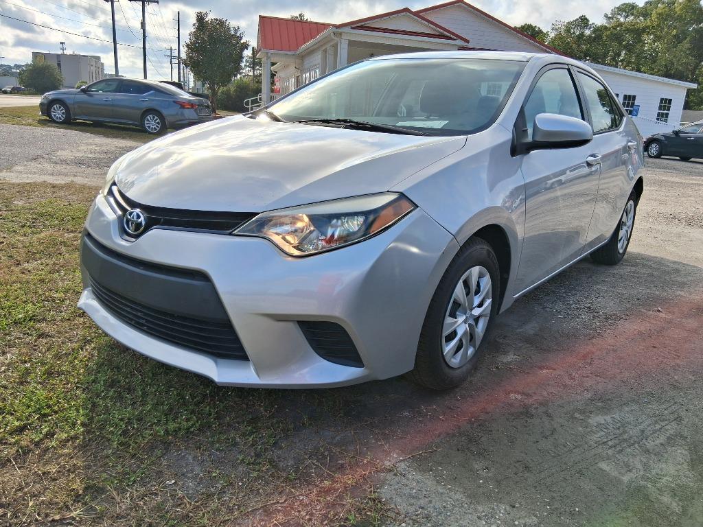 2015 Toyota Corolla L's photo