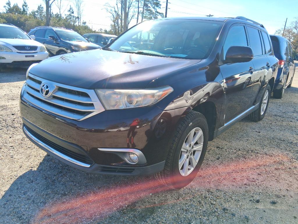 2013 Toyota Highlander's photo