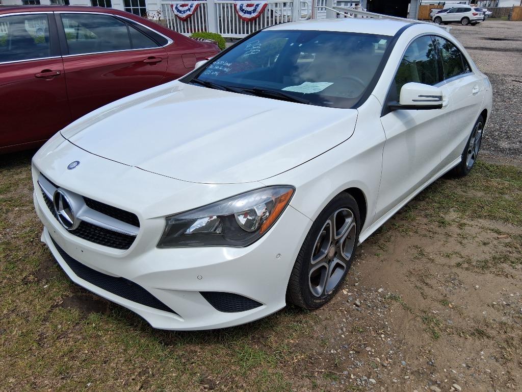 2014 Mercedes-Benz CLA CLA250's photo